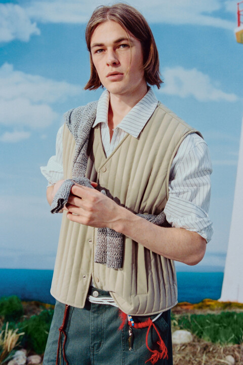 

Жилет стеганый утепленный, Бежевый, Жилет стеганый утепленный