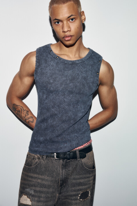 

Майка-топ приталенная в рубчик с люверсами, Серый, Майка-топ приталенная в рубчик с люверсами