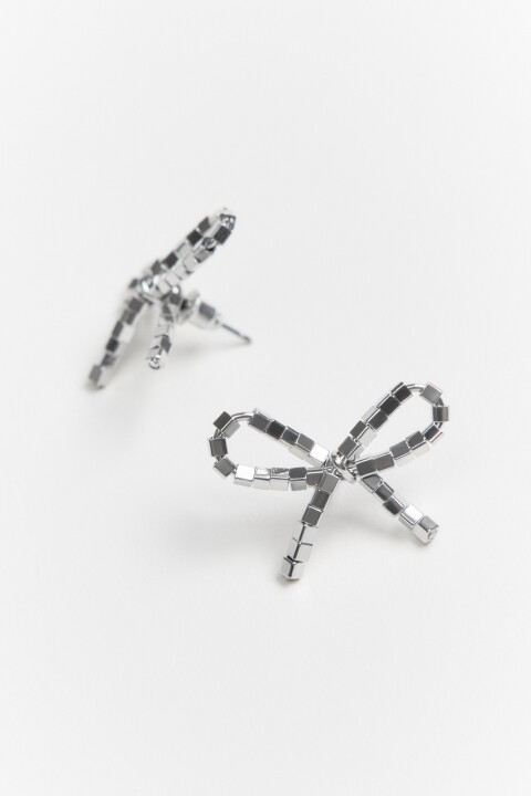 

Серьги-гвоздики в виде бантиков, Серый, Серьги-гвоздики в виде бантиков