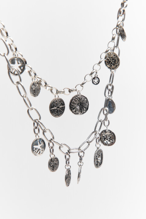 

Колье-цепочка двухслойное с подвесками, Серый, Колье-цепочка двухслойное с подвесками