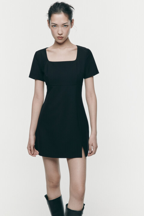 

Платье DianaDress мини с разрезом, Черный, Платье DianaDress мини с разрезом