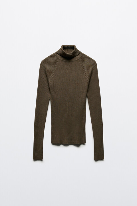 Водолазка вискозная в рубчик