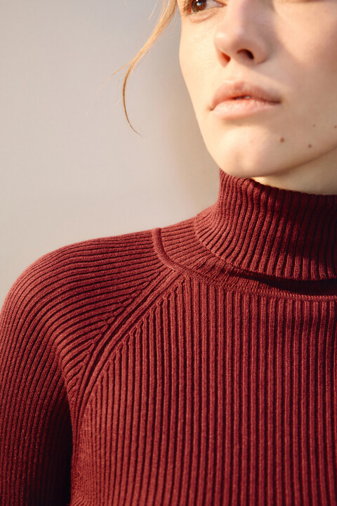 

Водолазка вискозная в рубчик, Бордовый, Водолазка вискозная в рубчик