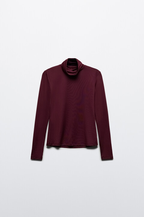 Водолазка из гладкого трикотажа