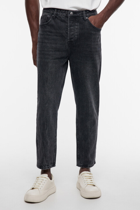 

Джинсы slim зауженные укороченные со средней посадкой, Черный, Джинсы slim зауженные укороченные со средней посадкой