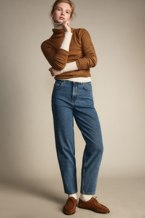 

Джинсы mom fit укороченные с высокой посадкой, Голубой, Джинсы mom fit укороченные с высокой посадкой