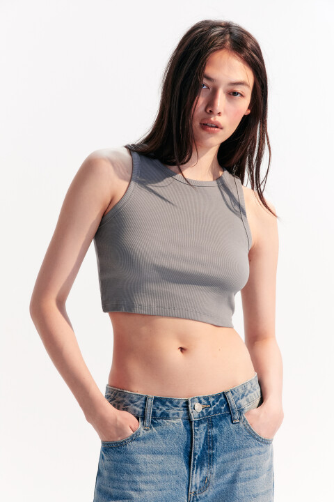 

Топ-майка в рубчик на широких бретелях, Серый, Топ-майка в рубчик на широких бретелях