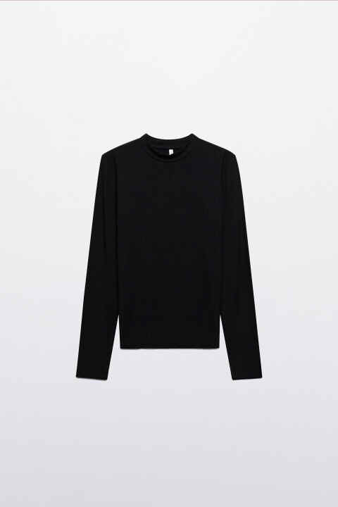 Водолазка с коротким воротником