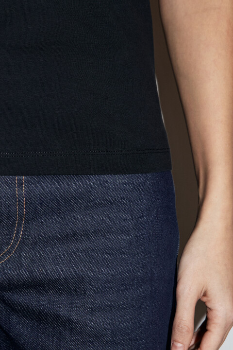 

Футболка SLIM облегающая базовая, Черный, Футболка SLIM облегающая базовая