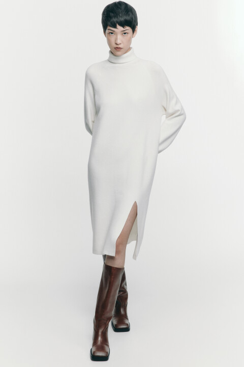 Платье-свитер SlitDress миди вязаное с разрезом