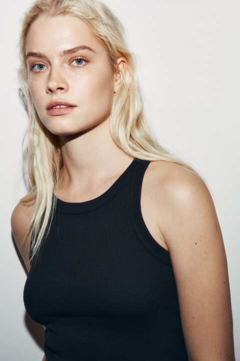 

Майка базовая облегающая в рубчик, Черный, Майка базовая облегающая в рубчик