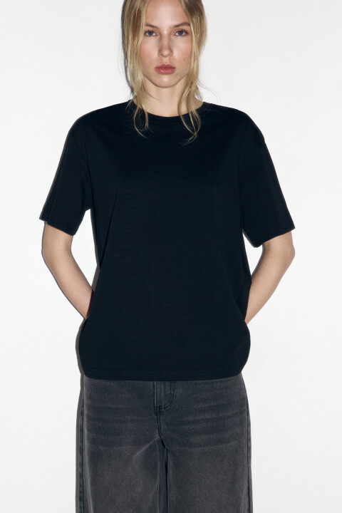 

Футболка TBIG оверсайз базовая, Черный, Футболка TBIG оверсайз базовая