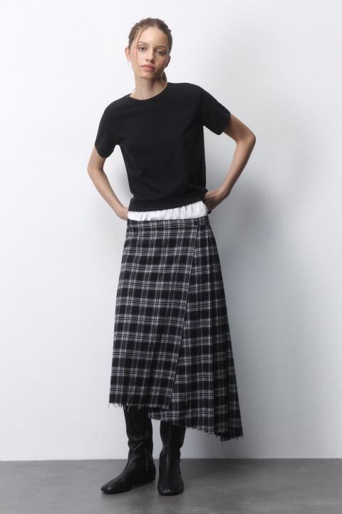 

Футболка TSHIRT прямая базовая из хлопка, Черный, Футболка TSHIRT прямая базовая из хлопка