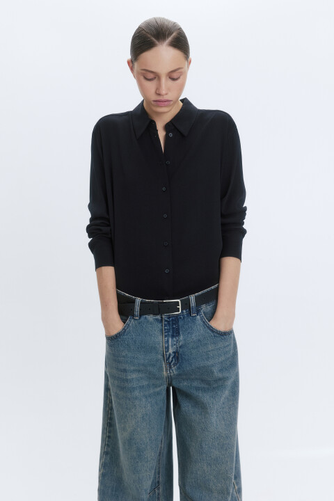 

Блузка-рубашка ViShirt базовая из вискозы, Черный, Блузка-рубашка ViShirt базовая из вискозы