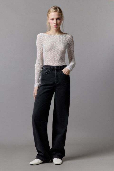 Джинсы широкие с высокой посадкой