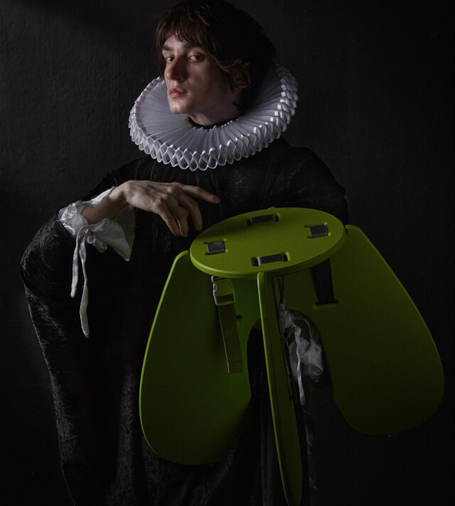 Vertushka. Chair times | Время стульев - CO:CREATE