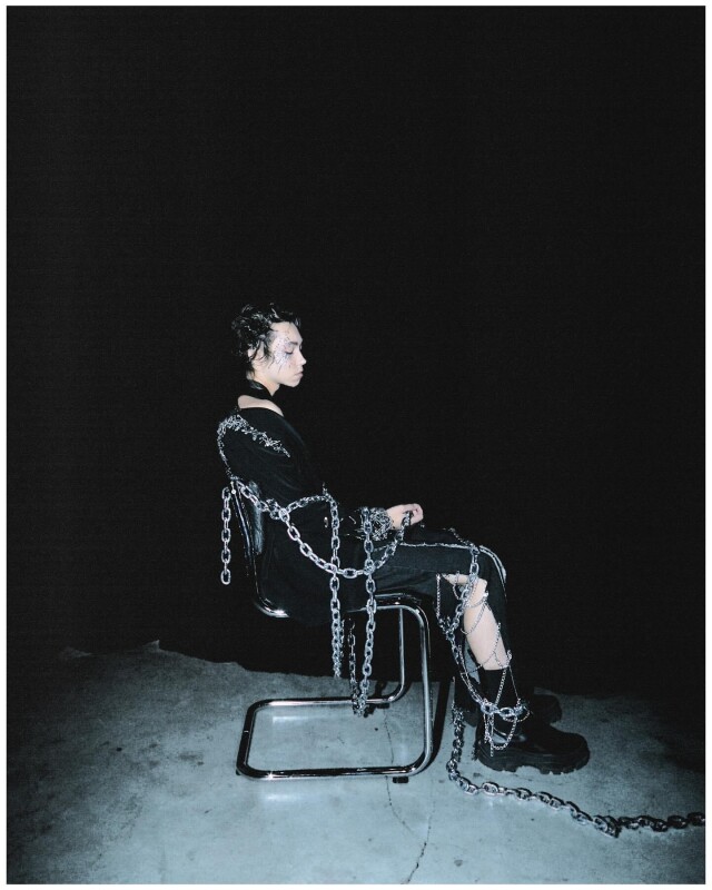 Boy in chains - CO:CREATE 4