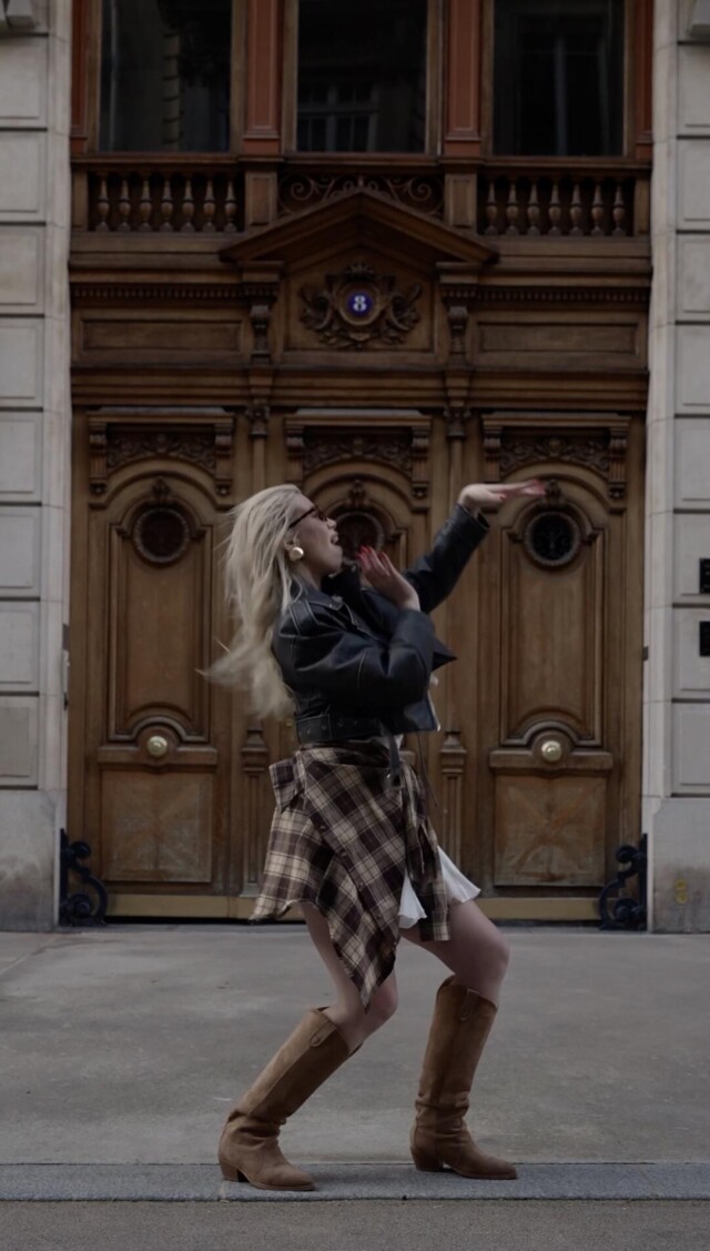 STREET IN PARIS - CO:CREATE 1