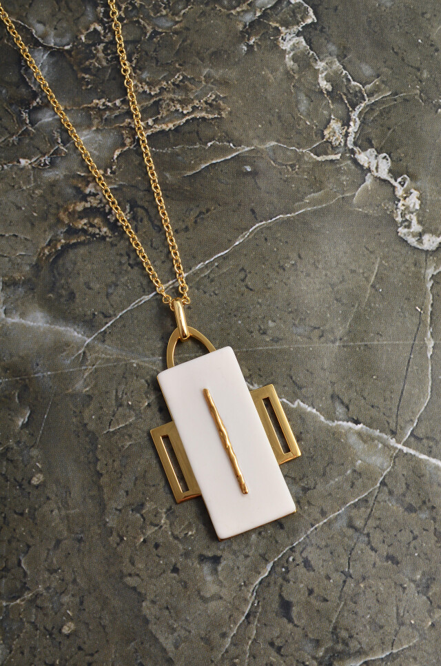 "Золотая середина" - Крест - CO:CREATE 2