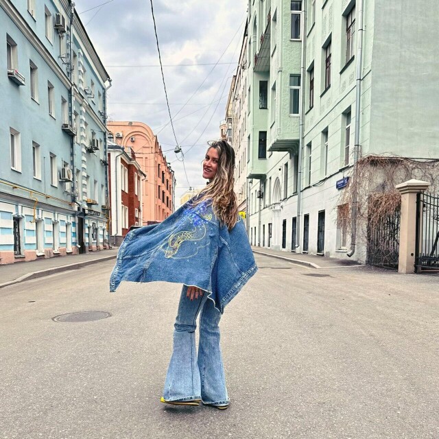 «Дракон в сирени» - CO:CREATE