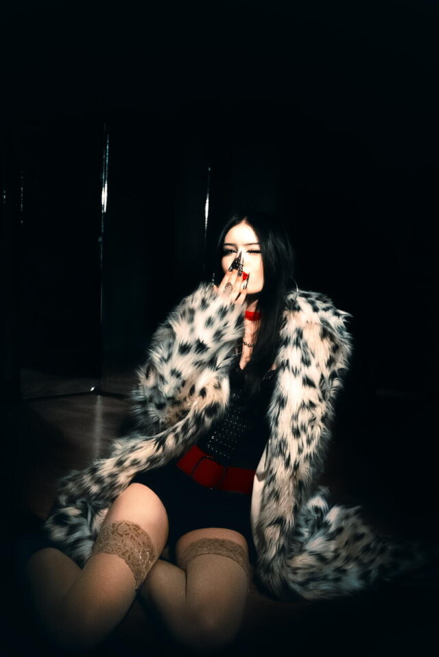 «городская сумасшедшая» - CO:CREATE 1