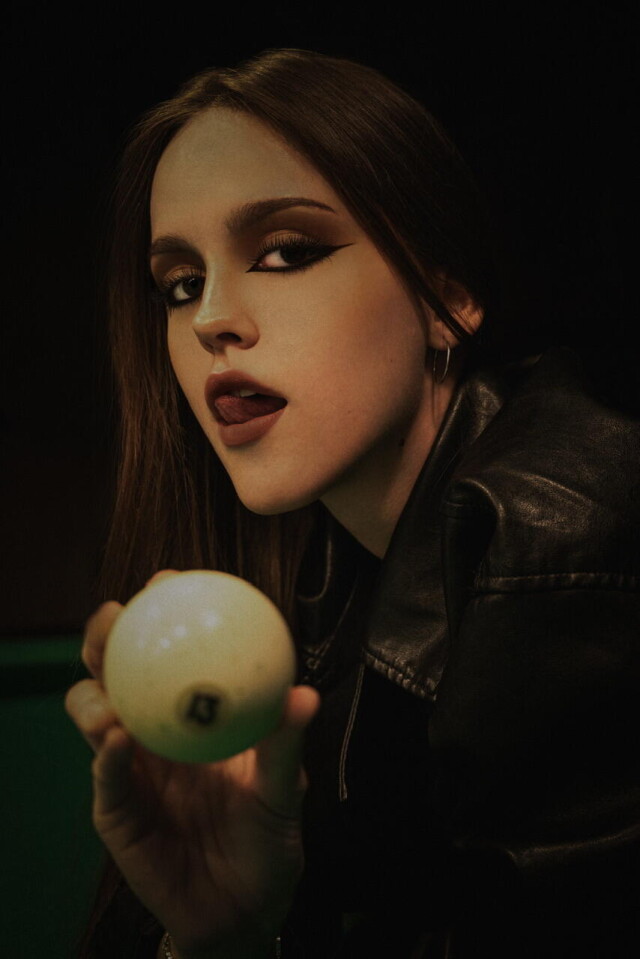 истории с бильярдного стола - CO:CREATE