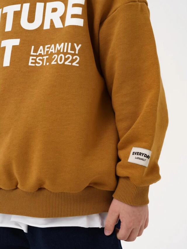 Надпись на толстовку для бренда LAFAMILY - CO:CREATE 3