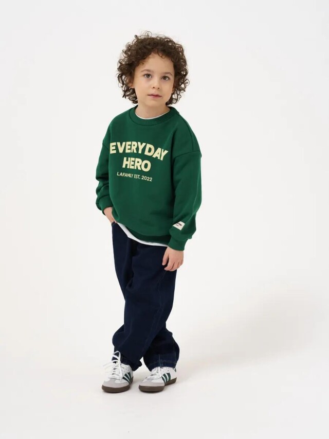 Надпись на толстовку для бренда LAFAMILY - CO:CREATE 9