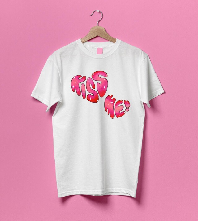 ФУТБОЛКА KISS ME! - CO:CREATE