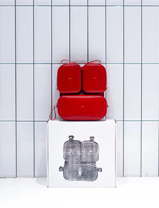 Mr. Pipeline Bag red - CO:CREATE