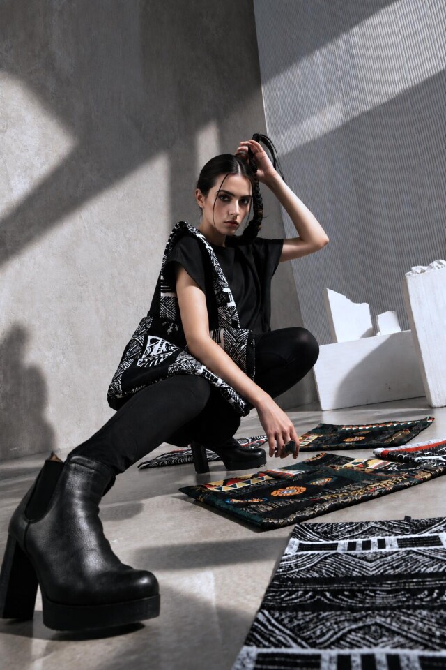 Dari Jacquard - CO:CREATE 7