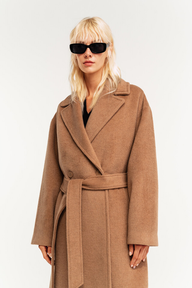 Пальто классическое oversize с поясом - цвет бежевый - 2