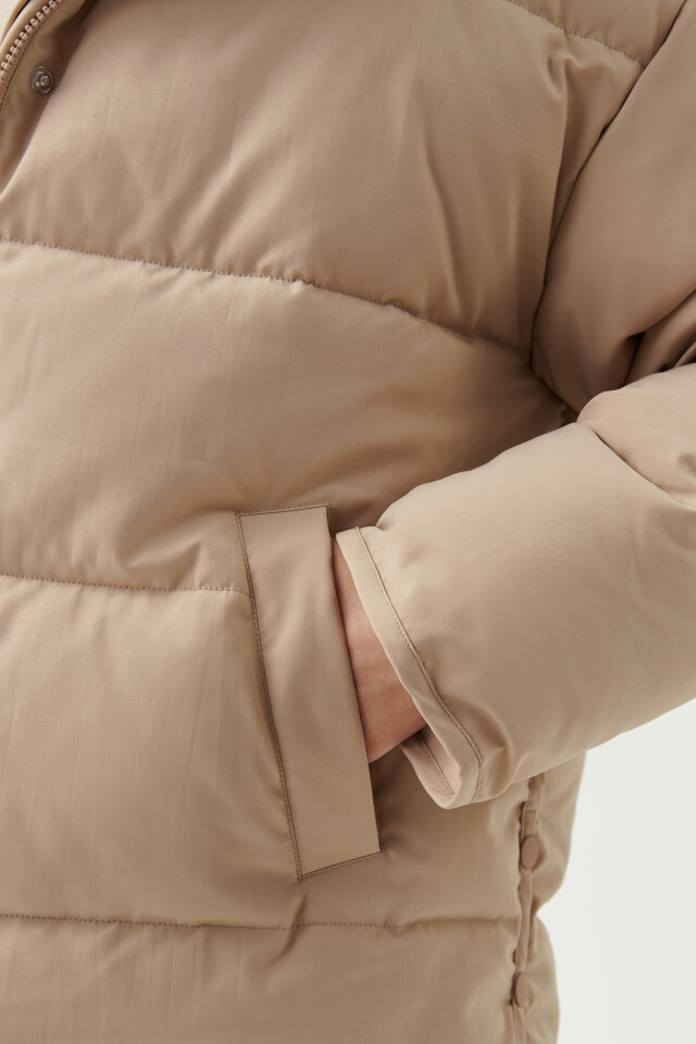 Куртка стеганая oversize с капюшоном - цвет бежевый - 6