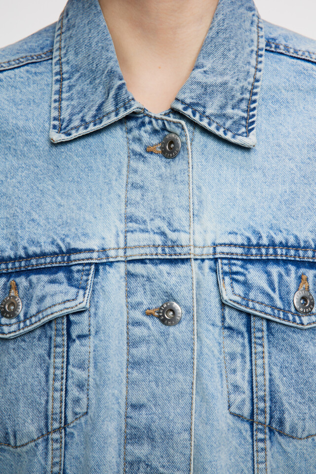 Куртка джинсовая oversize - цвет голубой - 5