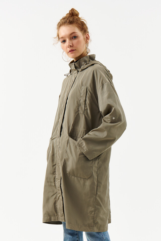Плащ oversize с капюшоном - цвет зеленый - 3