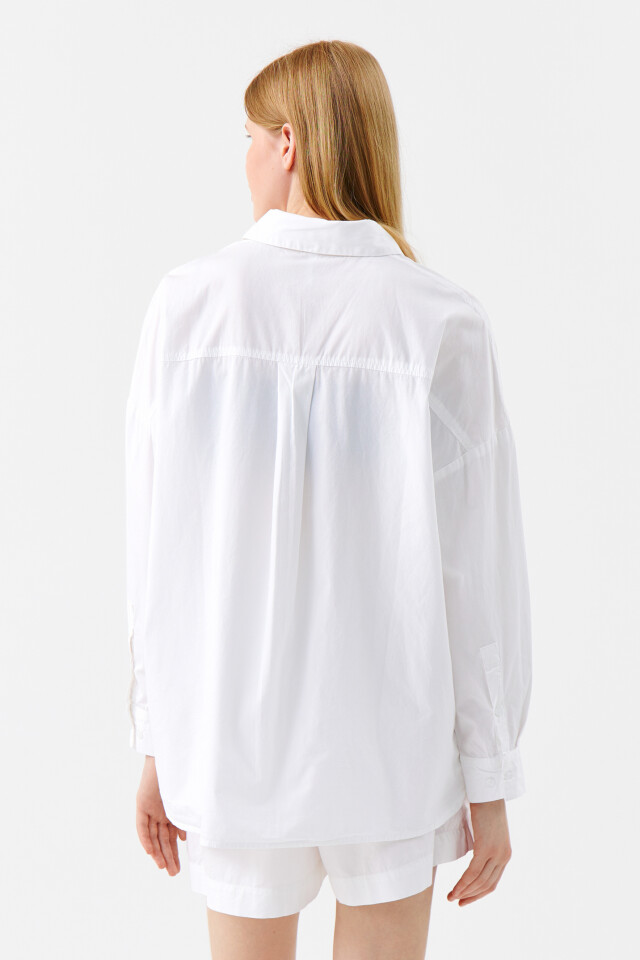 Рубашка хлопковая oversize с принтом - цвет белый - 3