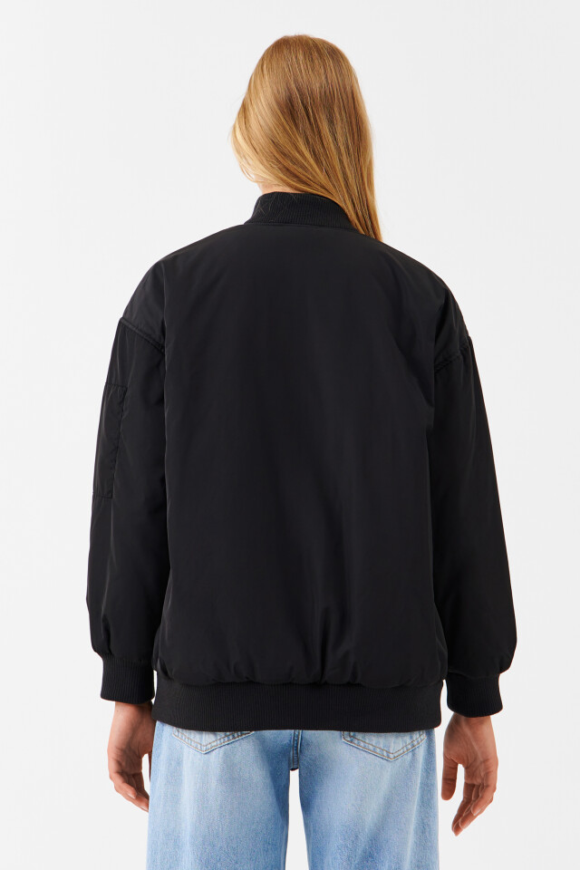 Куртка-бомбер утепленная oversize - цвет черный - 3