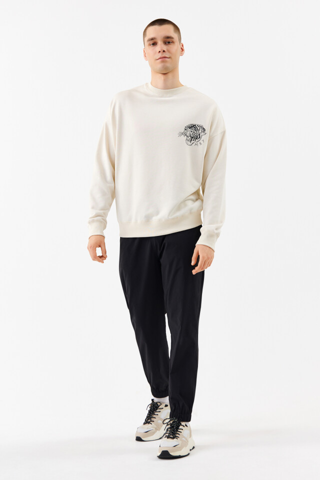 Свитшот хлопковый oversize с принтом - цвет бежевый - 4