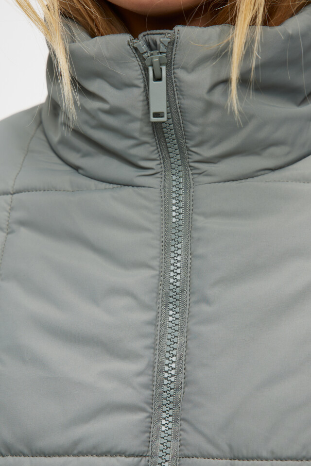 Куртка oversize стеганая с воротником-стойкой - цвет зеленый - 5