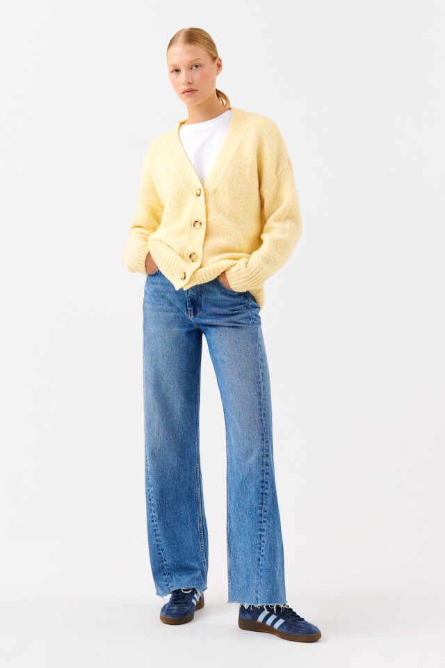 Кардиган вязаный oversize на пуговицах - цвет желтый - 4