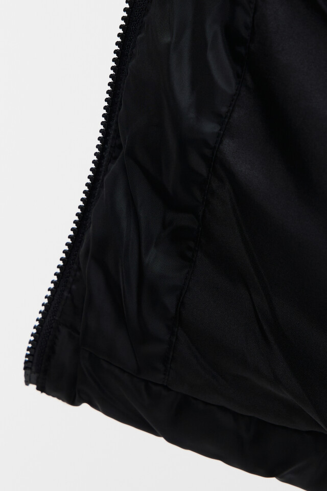 Куртка oversize стеганая с капюшоном - цвет черный - 7