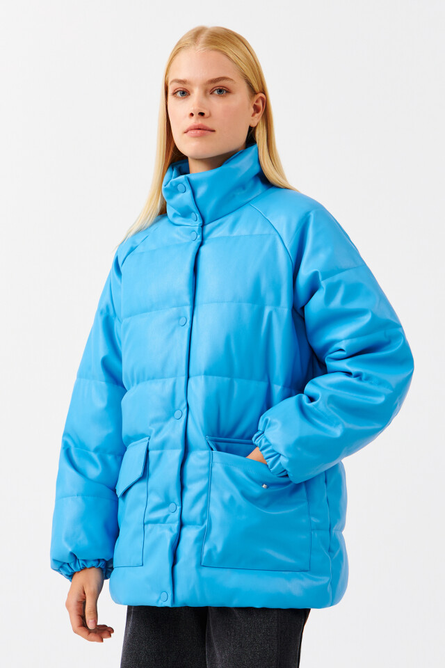 Пуховик oversize из искусственной кожи - цвет синий - 2