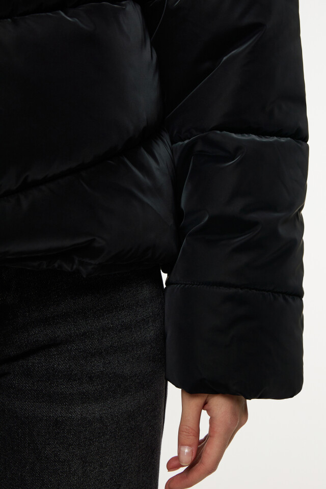 Куртка oversize укороченная с воротником-стойкой - цвет черный - 6