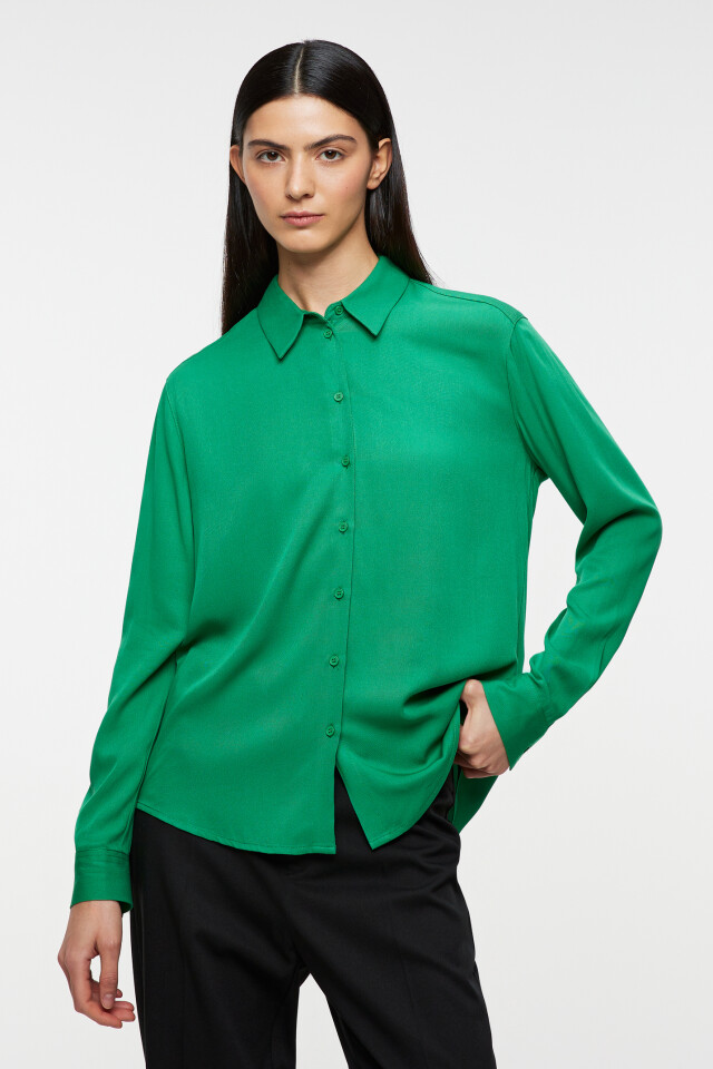 Блузка-рубашка ViShirt базовая из вискозы - цвет зеленый - 1