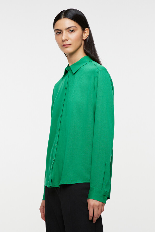 Блузка-рубашка ViShirt базовая из вискозы - цвет зеленый - 2