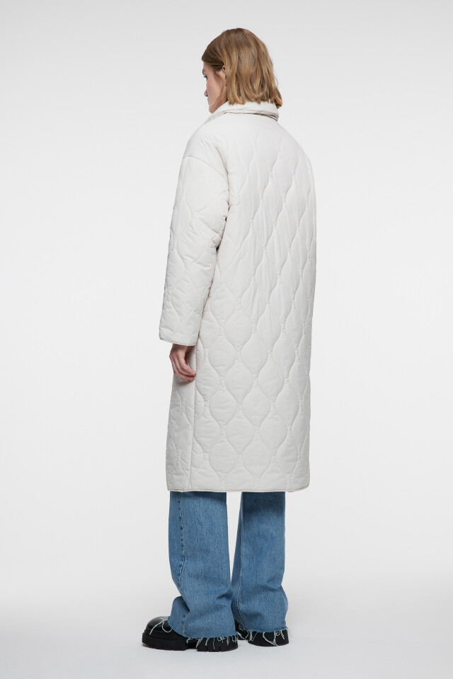 Пальто oversize стеганое с отложным воротником - цвет бежевый - 3