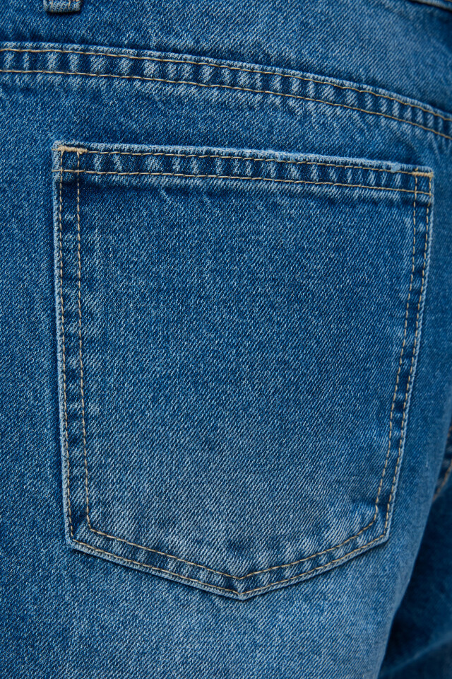 Джинсы tapered зауженные базовые - цвет голубой - 6