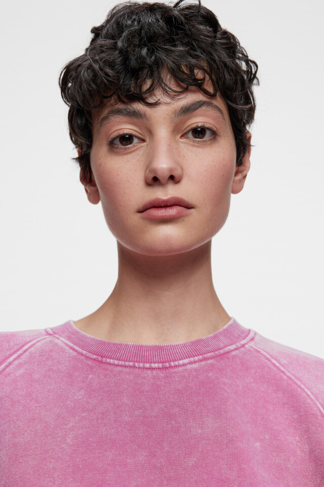 Свитшот oversize хлопковый с состаренным эффектом - цвет розовый - 5