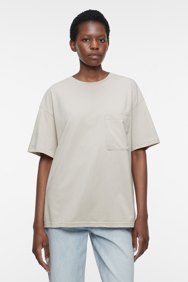 Футболка oversize хлопковая с нагрудным карманом - цвет бежевый - 2