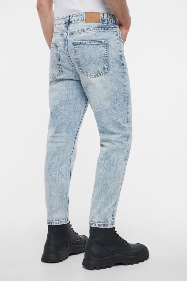 Джинсы slim fit укороченные со средней посадкой - цвет голубой - 3